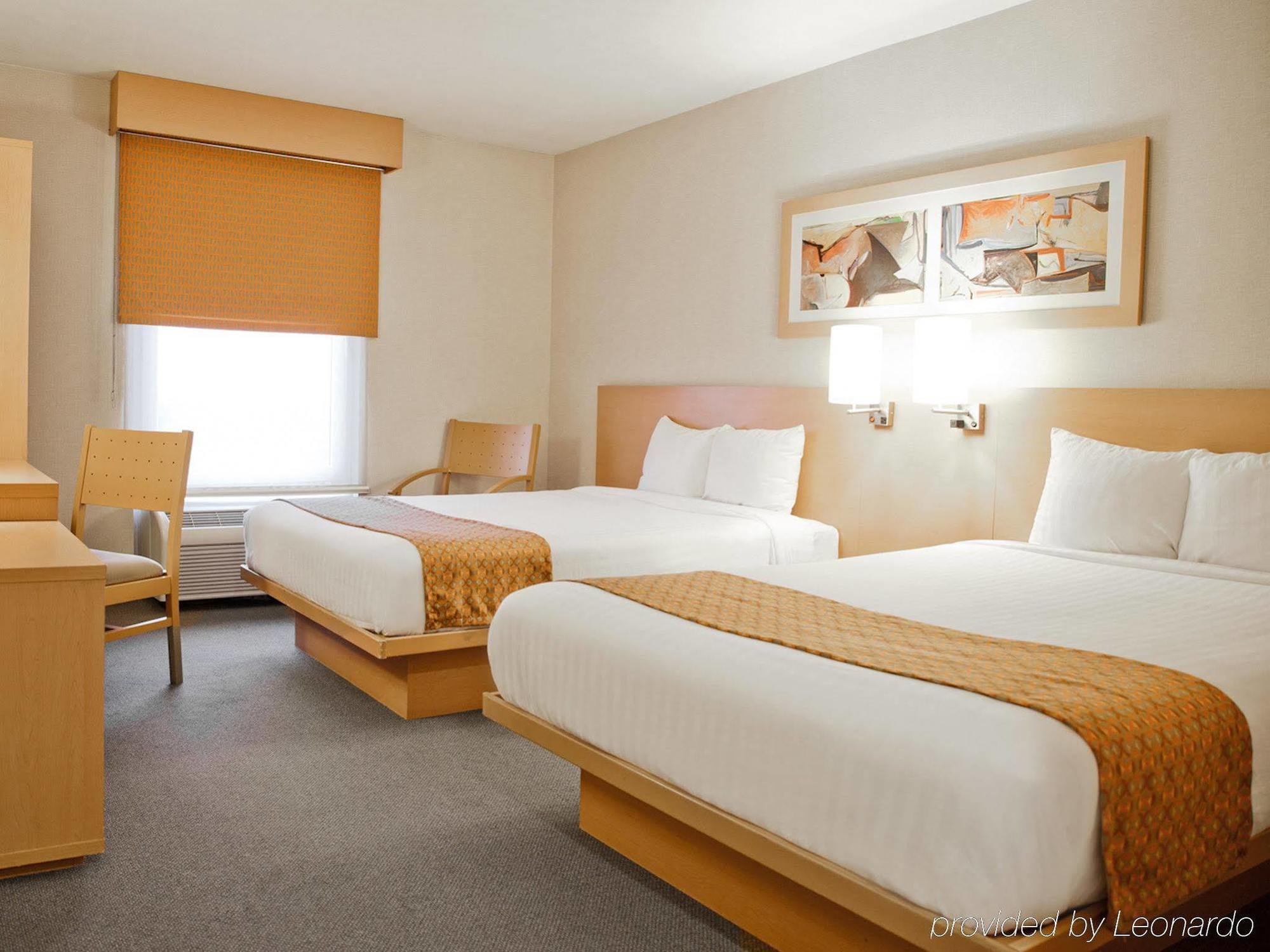 City Express By Marriott Celaya Parque Exterior foto